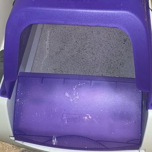 Cat does not like the automatic feature